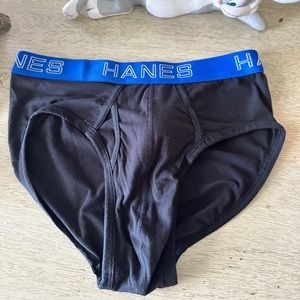 Hanes Briefs Medium